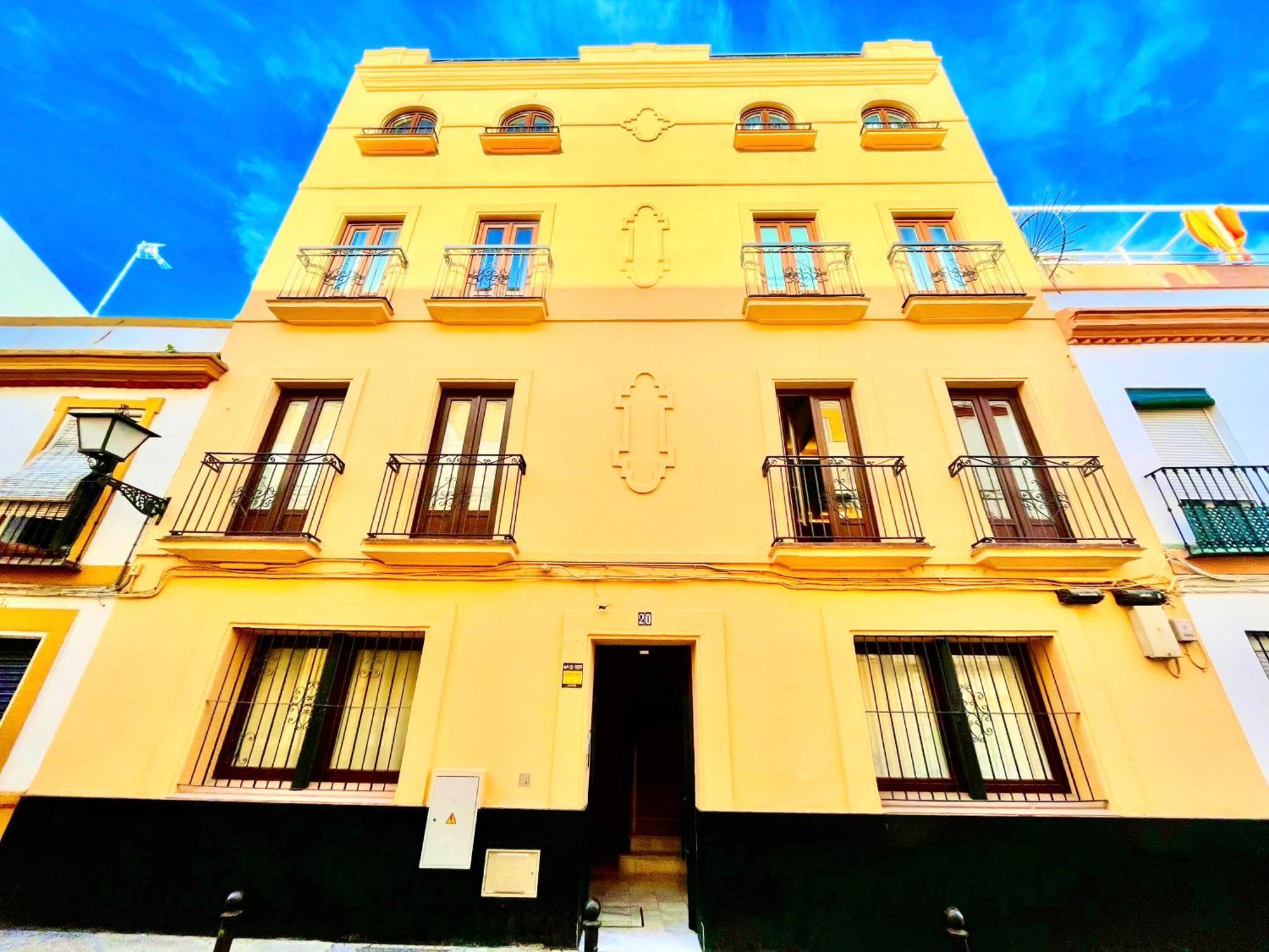 Philippe'S Home Triana Con Terraza Seville Exterior photo